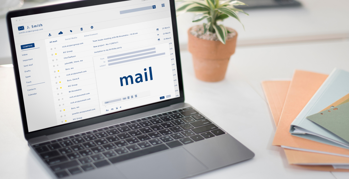Mail screen on laptop